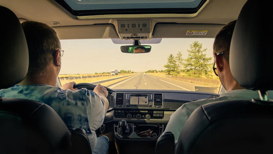 How to Stay Comfortable in a Hot Car During Summer Road Trips