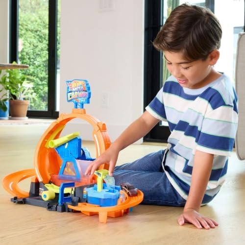 ​Hot Wheels City Mega Loop Car Wash Playset & Color Shifters Vehicle - Image 2
