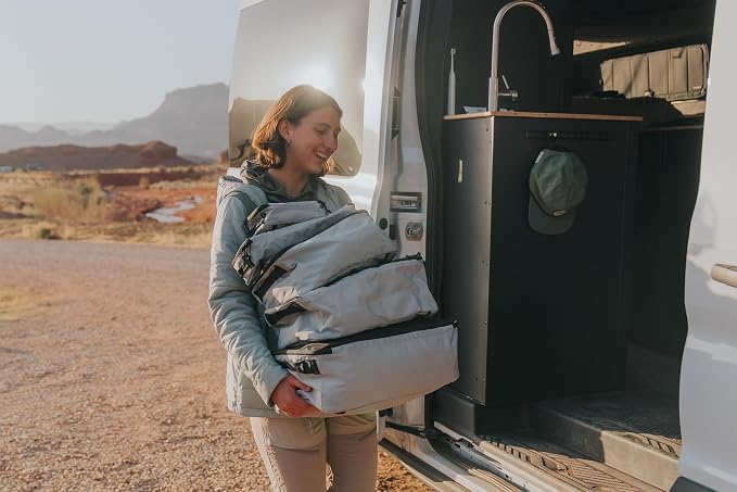 Van Essential Packing Cube with Mesh Top (Medium) - Image 6