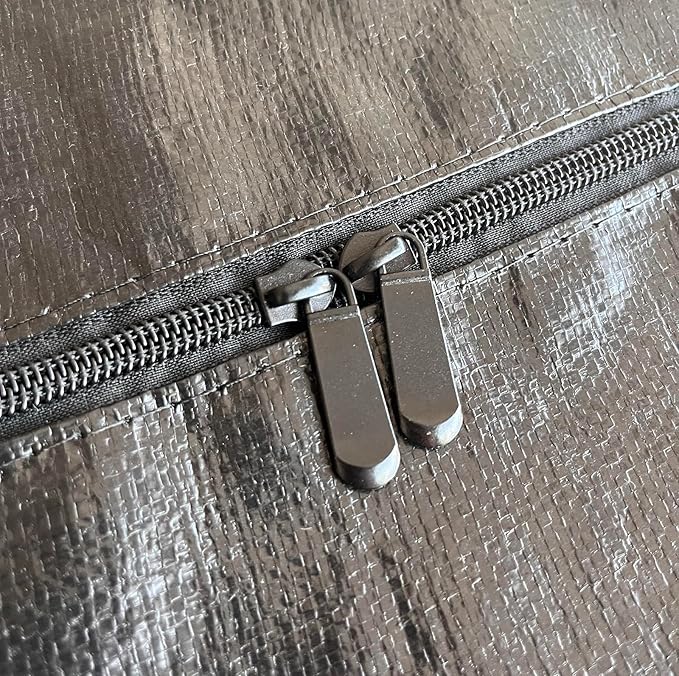 YiKitHom Extra Large Storage Bags, Jumbo Moving Storage Bags Heavy Duty, Foldable Big Blue XL Duffle Bag for Travel - Image 4